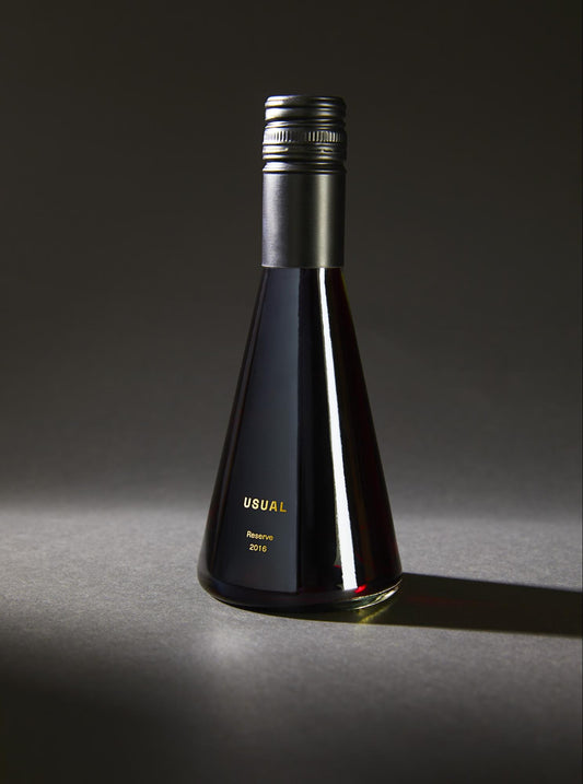 sugar in wine: Usual Wines bottle